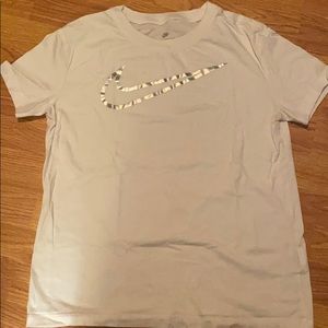 Nike T-Shirt